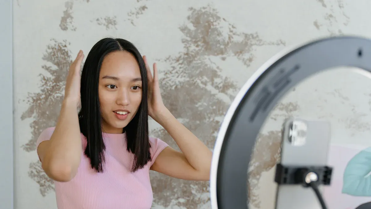 Pros of Micro-Influencer Marketing