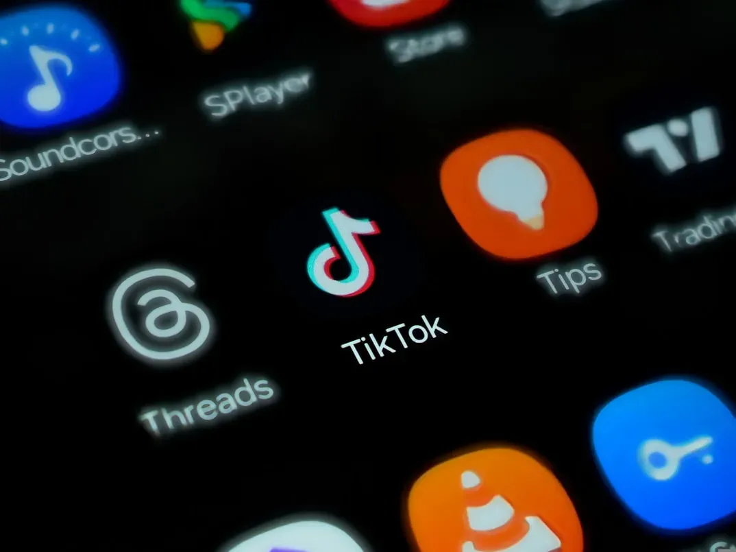 Pros and Cons of TikTok Influencer Marketing cover